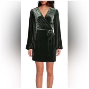 NWT Gianni Bini Midnight Glamour Velvet‎ Wrap Dress Green Sz L Christmas Holiday